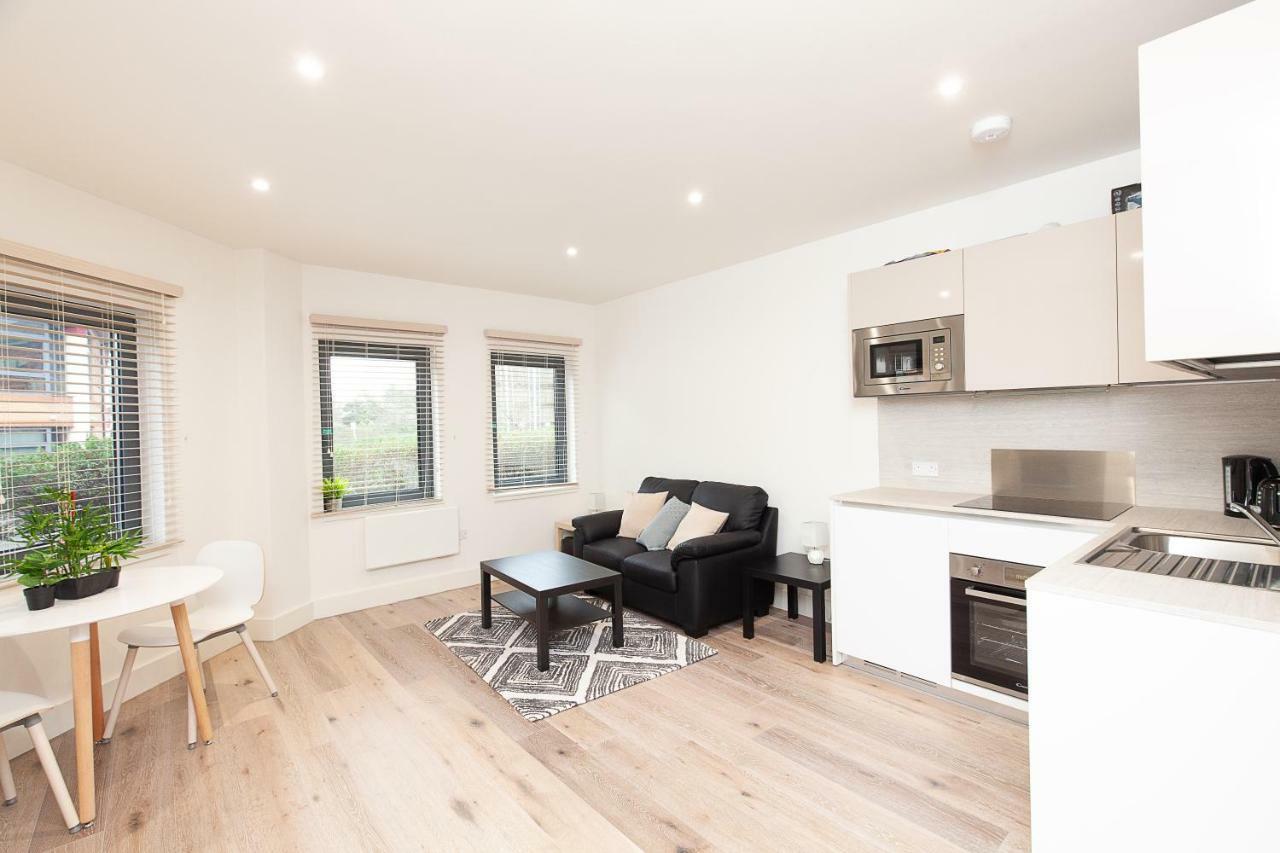 Deluxe Apartments By Heathrow Harmondsworth Eksteriør bilde